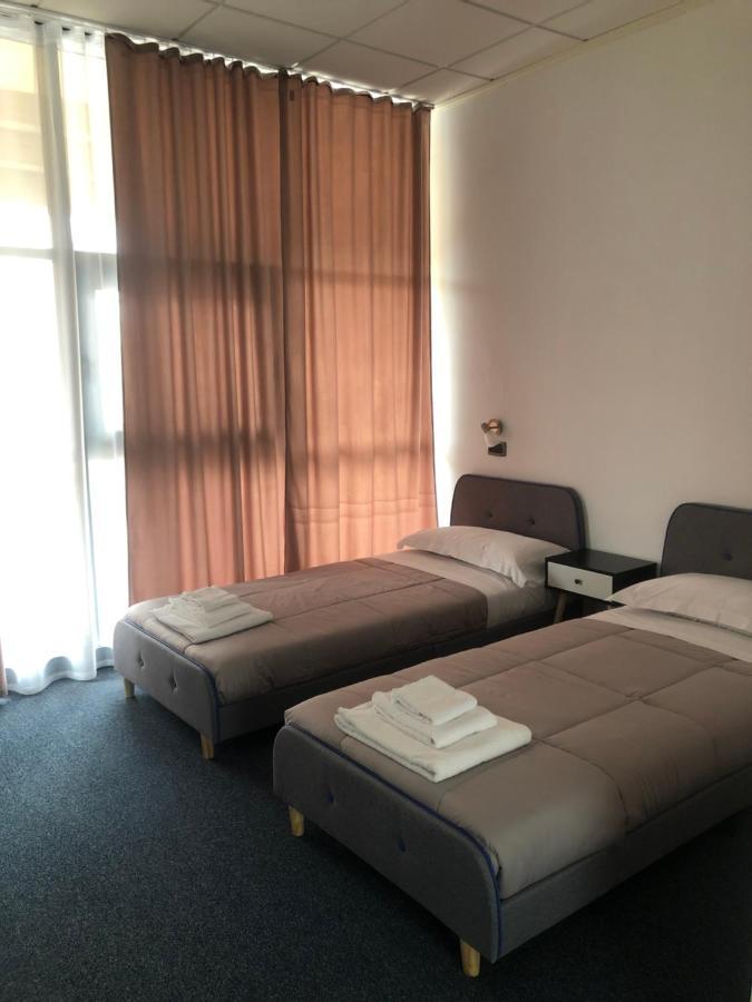 Hotel Domus Cerreto dʼEsi 外观 照片