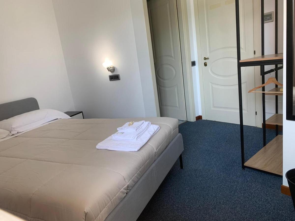 Hotel Domus Cerreto dʼEsi 外观 照片